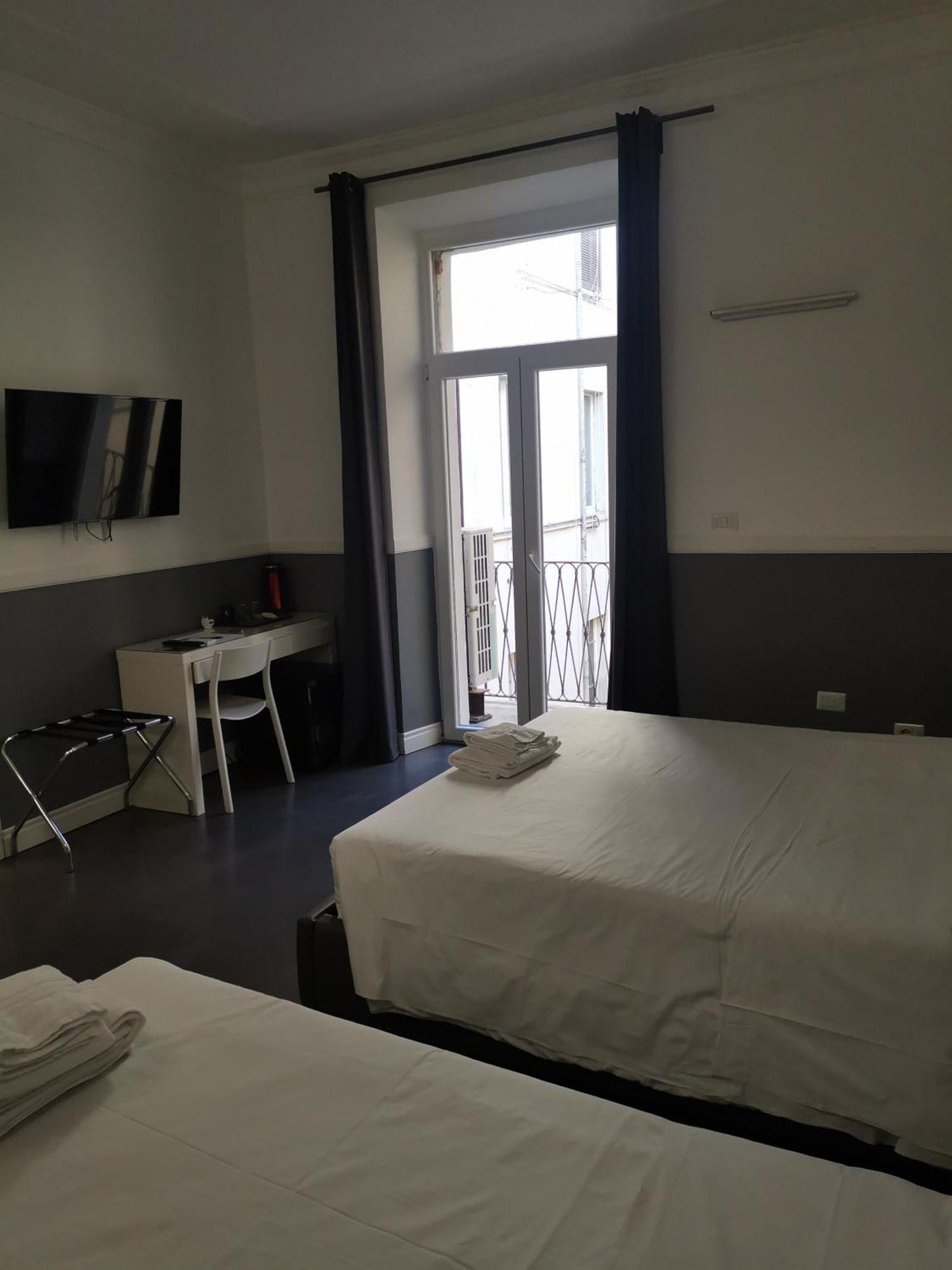I Love Roma Guest House Bagian luar foto