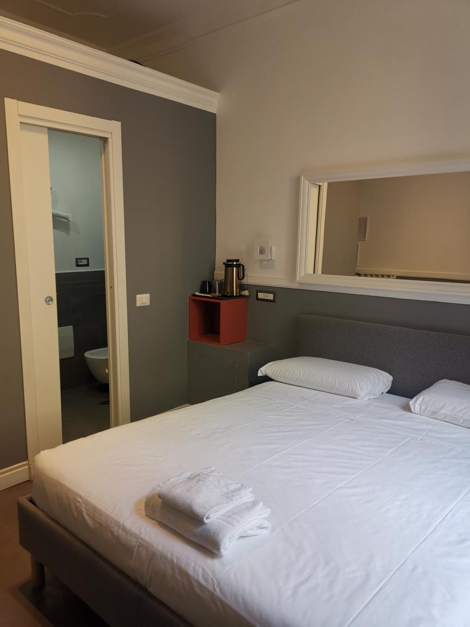 I Love Roma Guest House Bagian luar foto